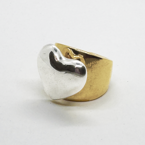 NEW Ring Gold Plated - Silver Heart